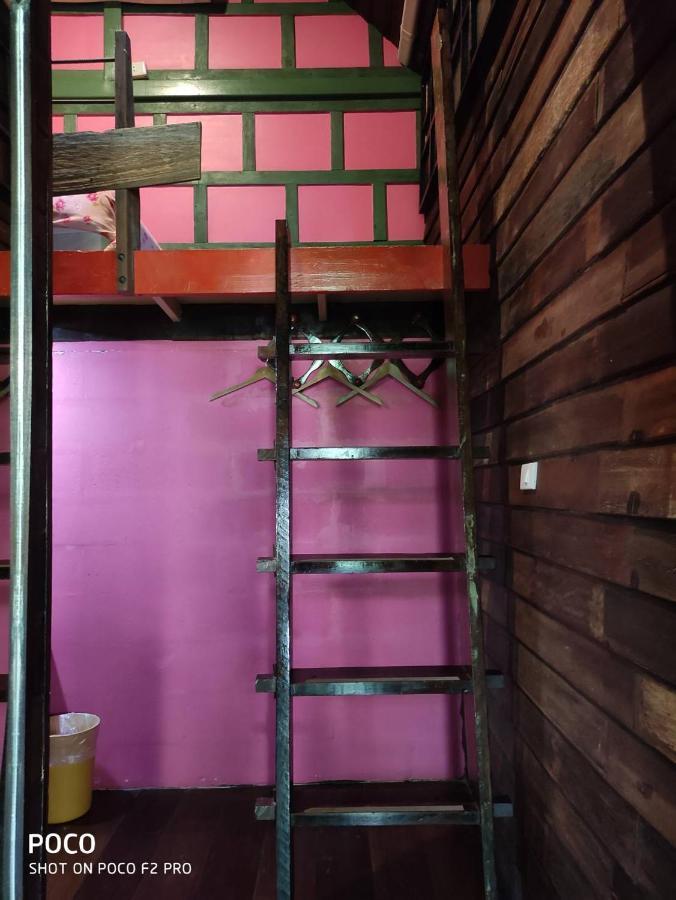 Tamarind Guesthouse Phra Nakhon Si Ayutthaya Zewnętrze zdjęcie