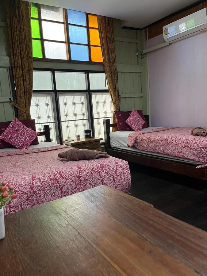 Tamarind Guesthouse Phra Nakhon Si Ayutthaya Zewnętrze zdjęcie